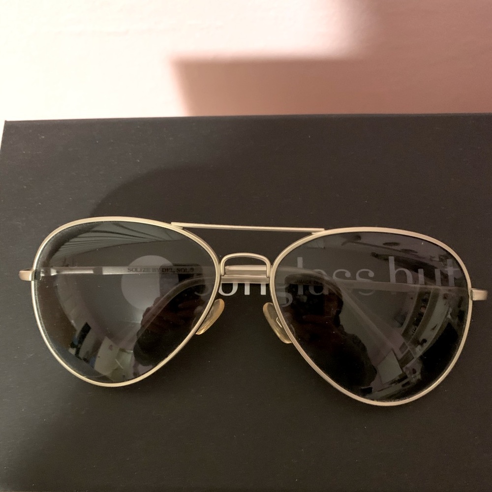 Del Sol Color Changing Sunglasses